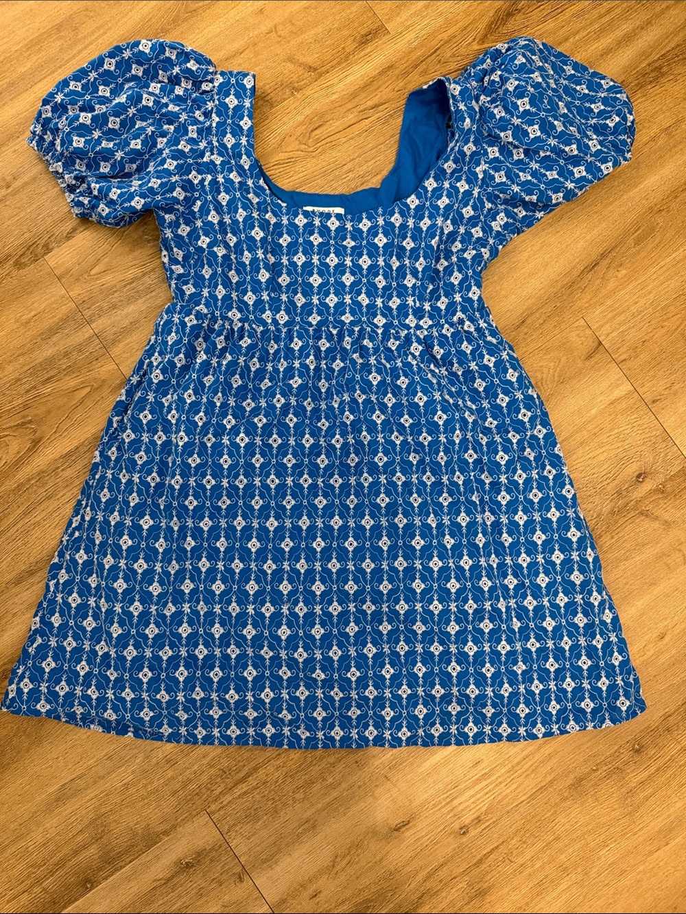 Rhode x Target blue embroidered puff sleeve size medium
